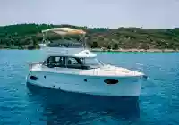 motor boat Bavaria E40 Fly KRK Croatia