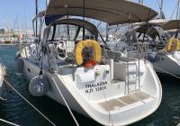 sailboat Oceanis 423 Lavrion Greece