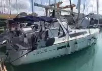 sailboat Oceanis 45 Livorno Italy