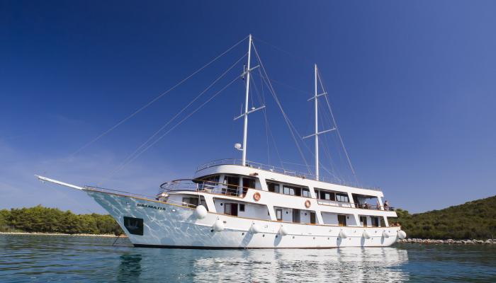 Premium cruiser MV Dalmatia