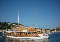 motor sailer - wooden motor sailer Split Croatia