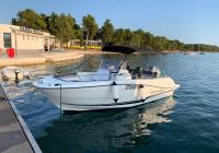 motor boat Jeanneau Cap Camarat 6.5 CC Pula Croatia
