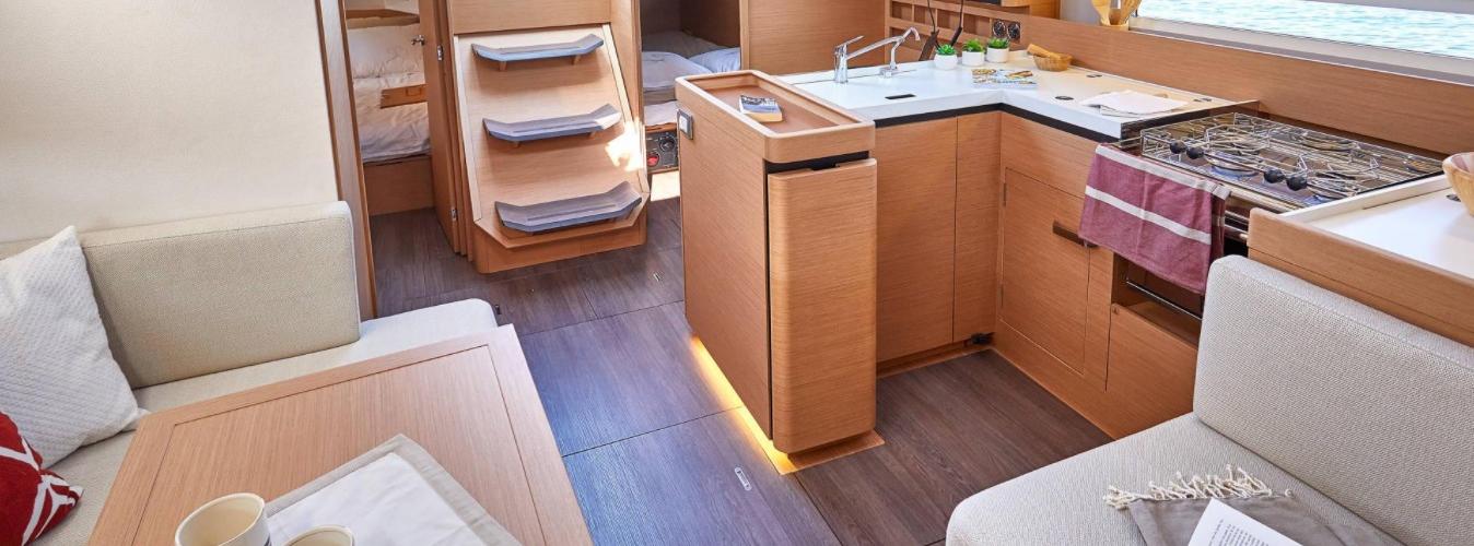 sailboat Sun Odyssey 410