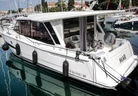 motor boat Greenline 39 Biograd na moru Croatia