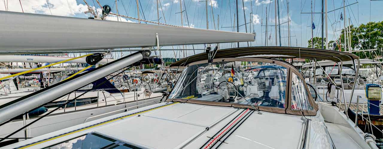 sailboat Sun Odyssey 490