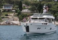 motor boat Greenline Hybrid 48 Fly Biograd na moru Croatia
