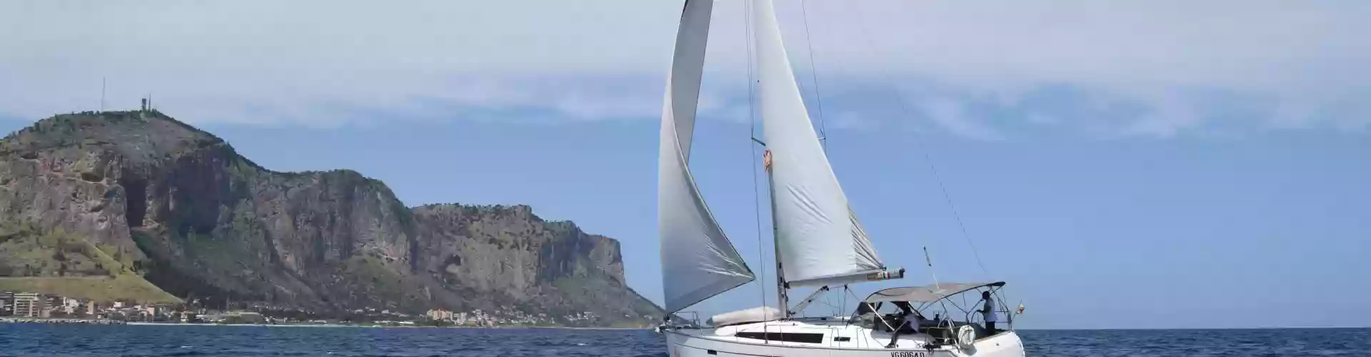 sailboat Bavaria Cruiser 46