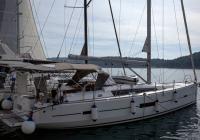 sailboat Dufour 520 GL Pula Croatia