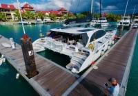 catamaran Sea-Tribe DH550 Mahé Seychelles