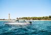 Axopar 37 Sun Top 2025  cabin berths