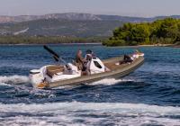 motor boat Predator 700 T Zadar region Croatia
