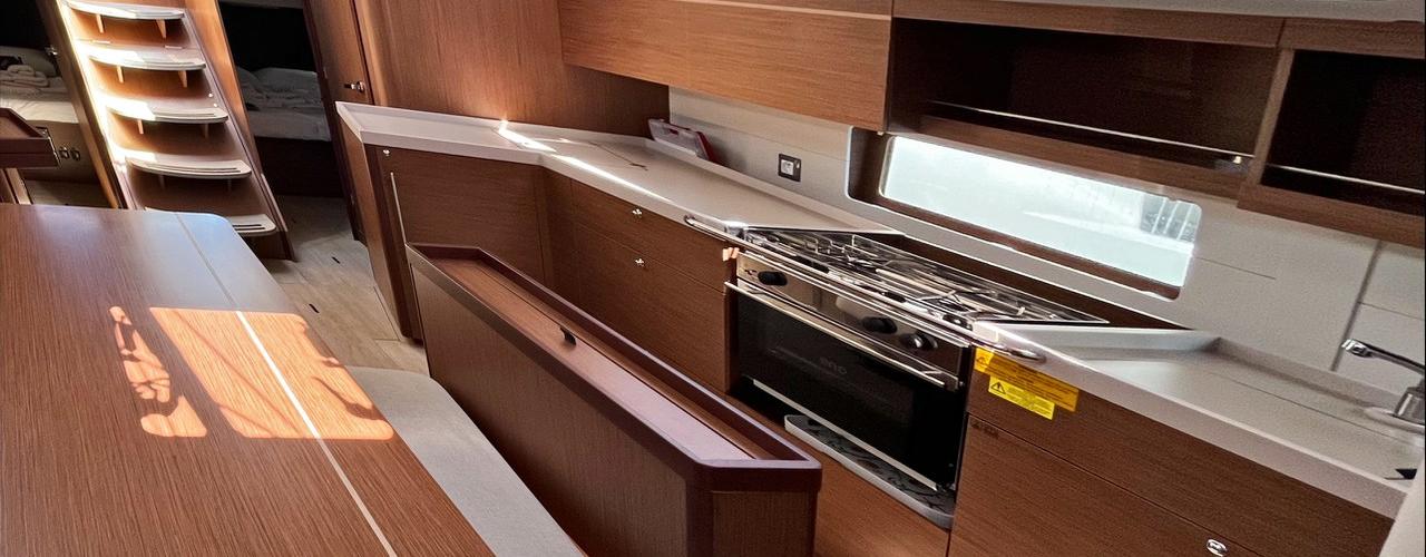 sailboat Oceanis 46.1