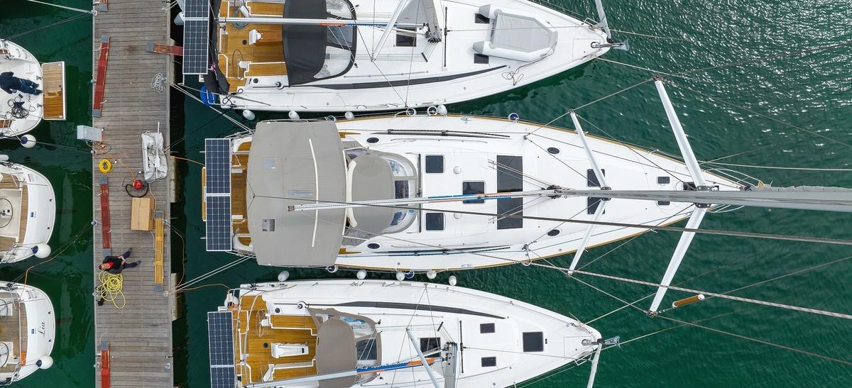 sailboat Elan 514 Impression