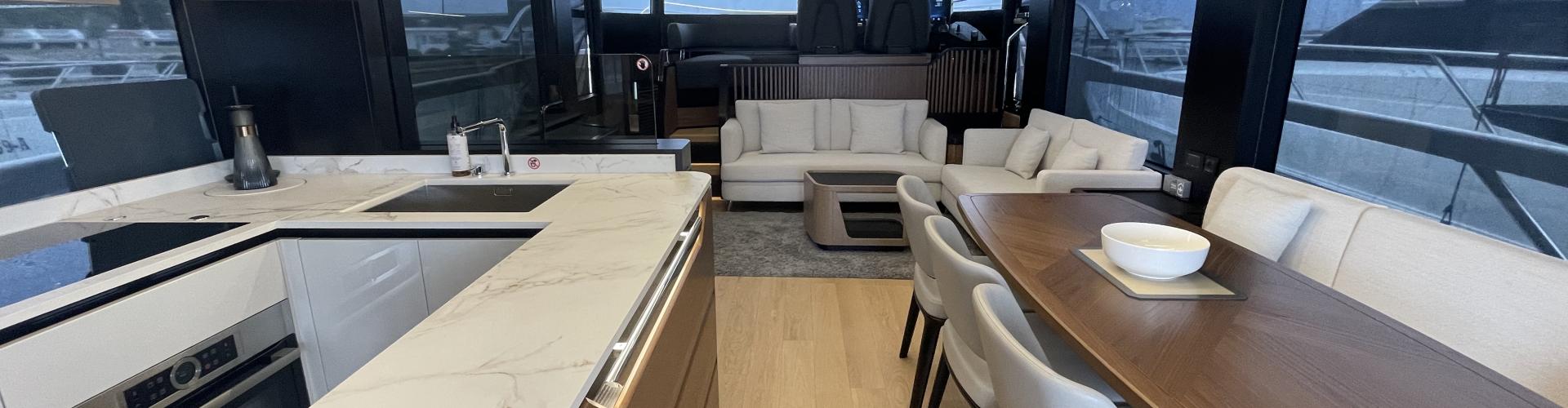motor boat Navetta 66