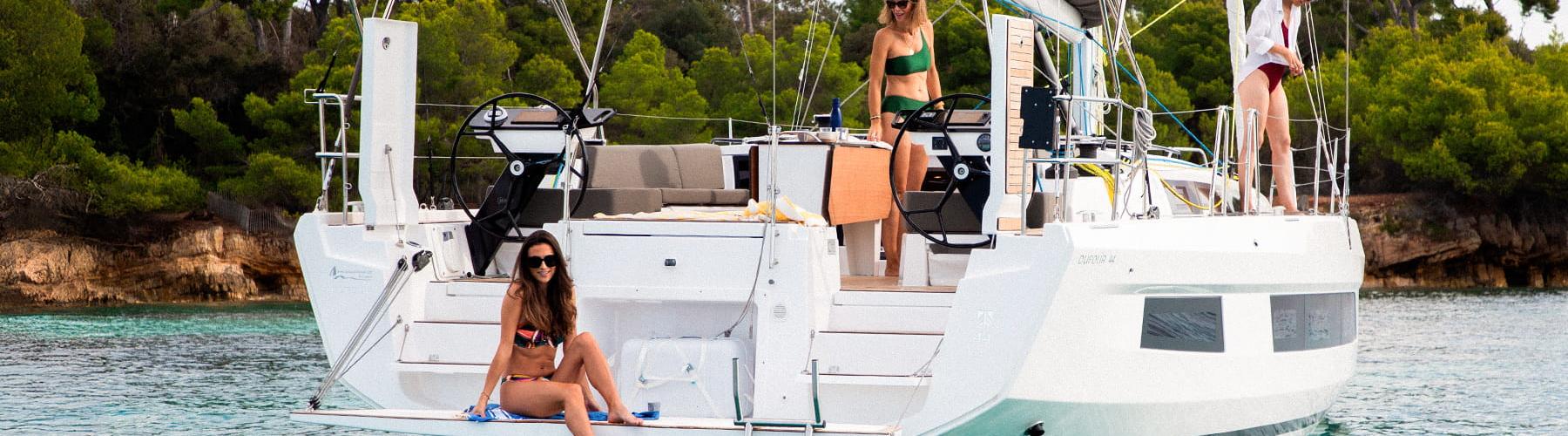 sailboat Dufour 44