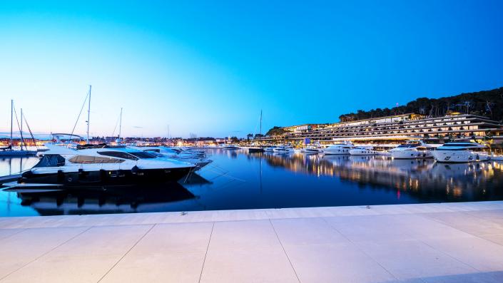 Yacht-Rent: rental yachts in marina Rovinj