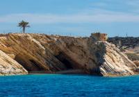 Discovering Koufonisia Sea Caves: A Must-Visit Destination for boaters