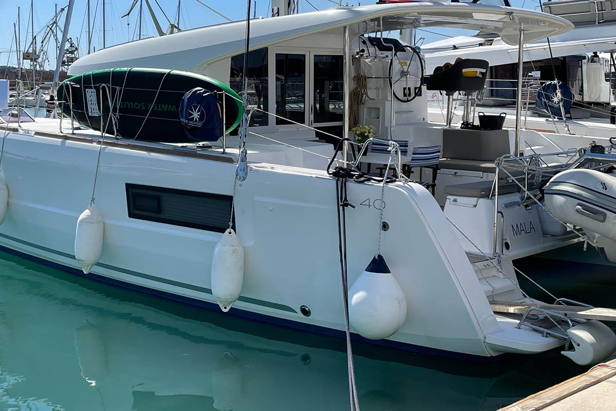 yacht charter trogir croatia